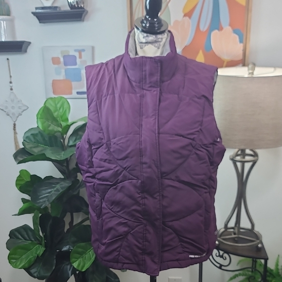 Free Country Power Down Series Women's Purple Quilted Vest - Picture 1 of 9